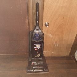Hoover Wind Tunnel Upright Vacuum Cleaner