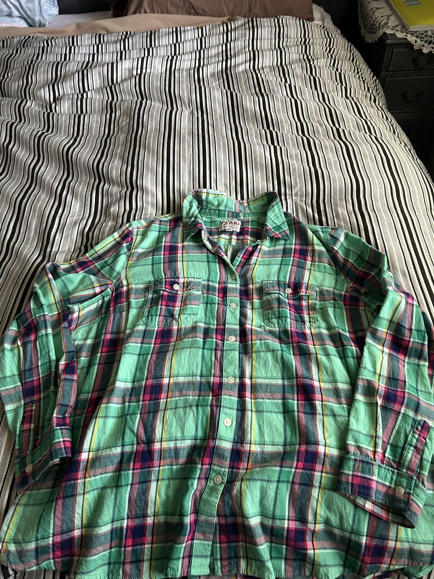 Old Navy plaid shirt size XXL