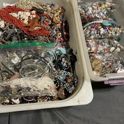 Lots Of Jewelry. Some Sorted, Some Not. Most Wearable. Some Craft. 