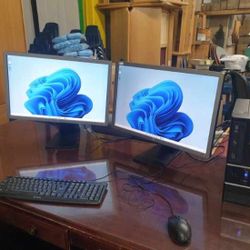 COMPLETE DESKTO0 SET WITH 2 MONITORS AND ALL SETUP