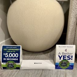 Apple Watch SE 40mm 2nd gen GPS + cellular floor model display