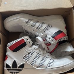 Adidas High top Size 6.5Y Used Red Black White