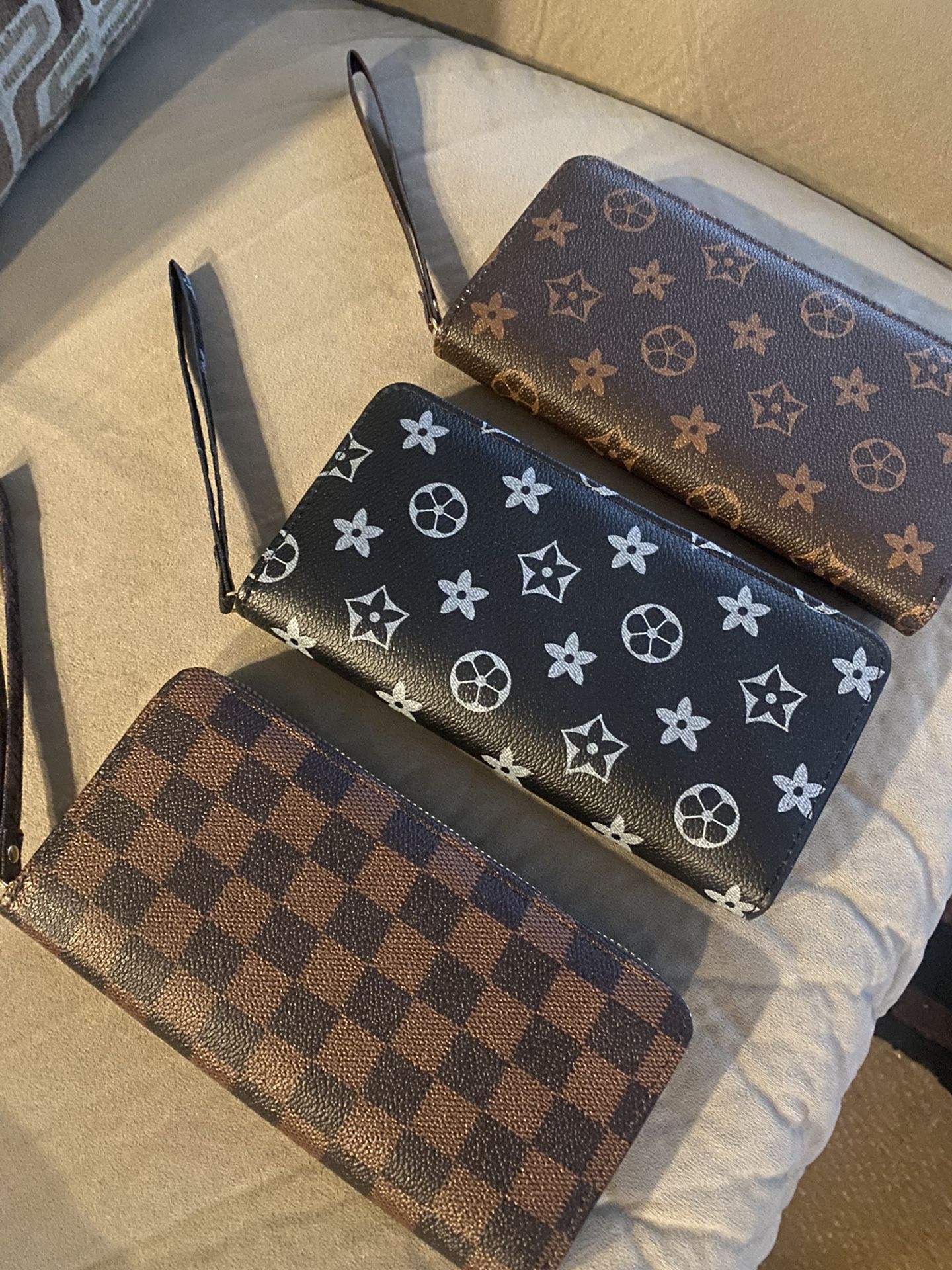 Wallets ❤️