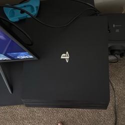 PS4 Pro 
