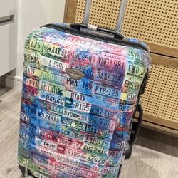 Medium Size Luggage 23 x 16 x 10 Inch