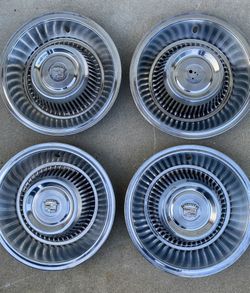 Cadillac DeVille Hubcaps 