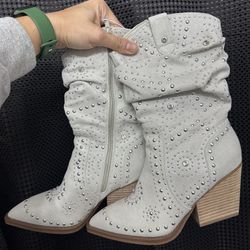 Women’s Boots Grey