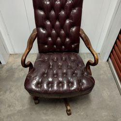 Really Nice Vintage Chair!