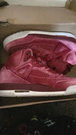 Girl shoes