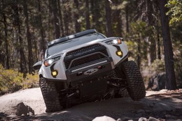 4Runner Letters Front Emblems