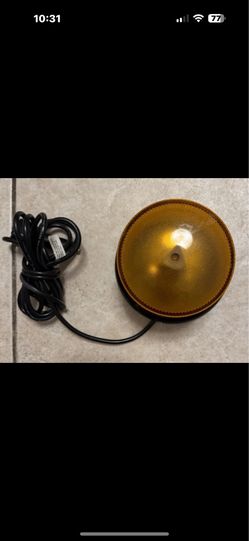 Amber LED Class 1 Warning Beacon with 6 Flash Patterns 12 V Cigarette Plug-In