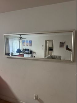 WALL MIRROR