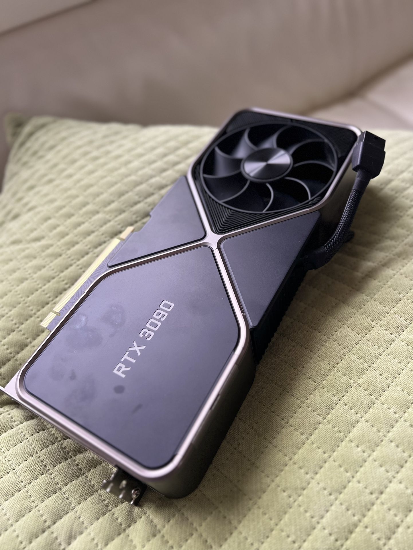 Vs Rtx 3090 3090 Mobile Gpu NVIDIA GeForce RTX 3090 Founders