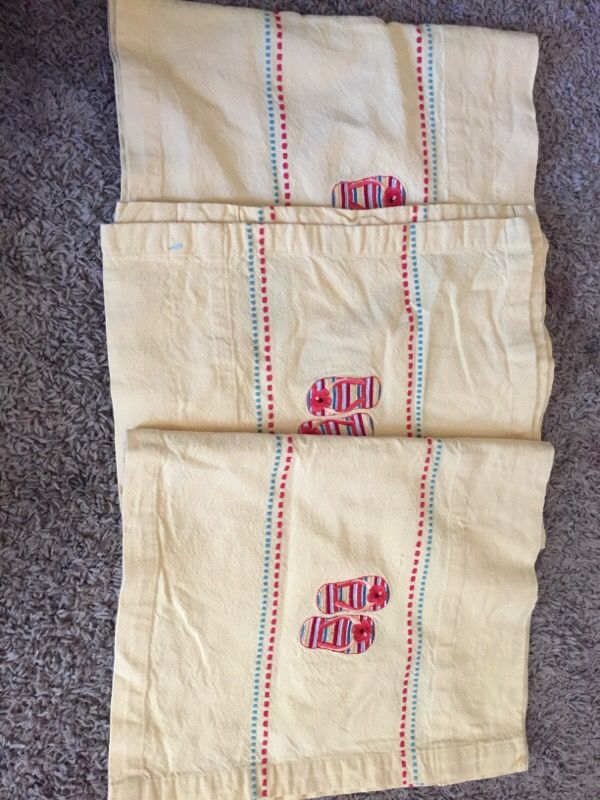 Set of three flip flop window valances