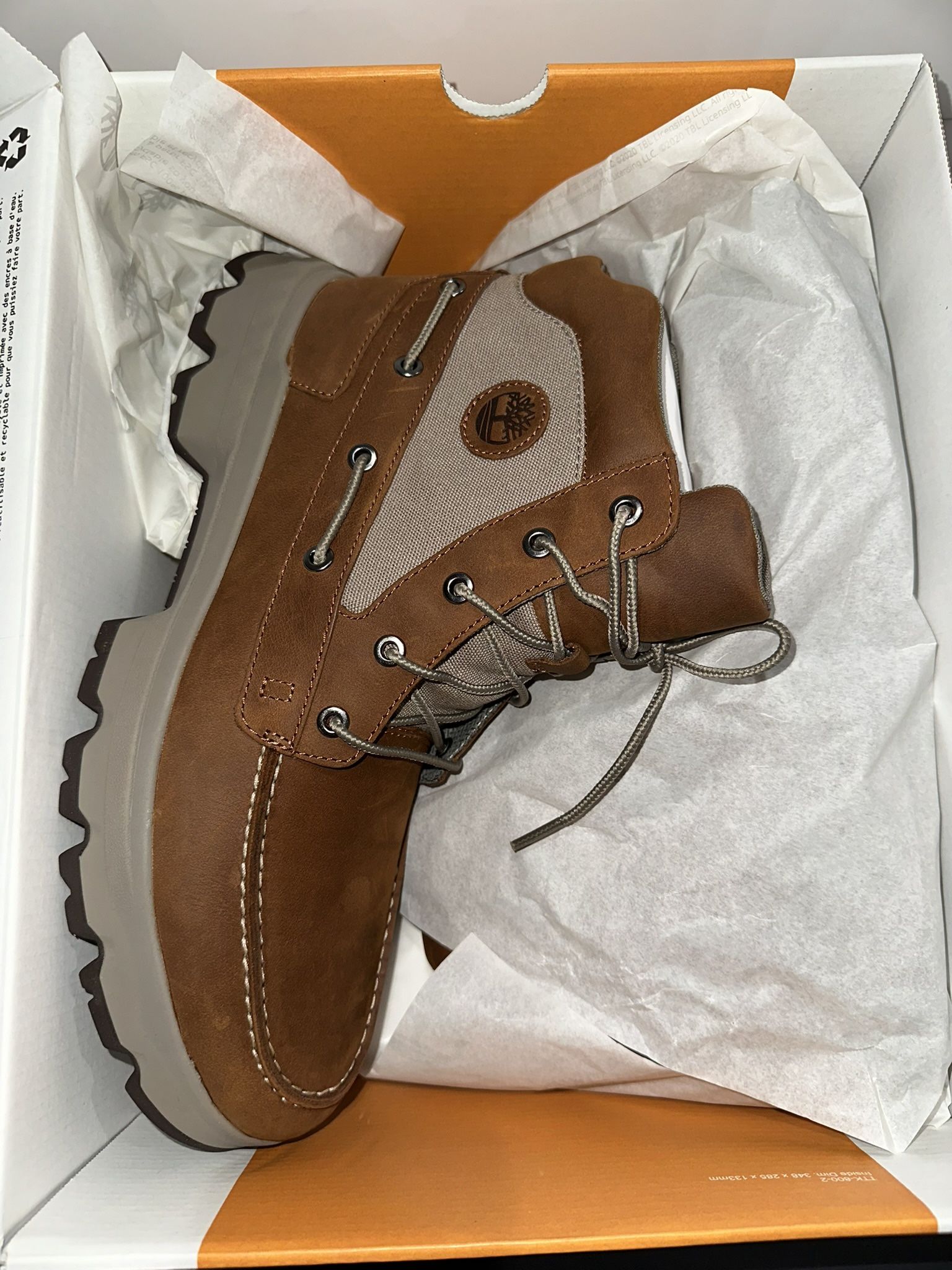 Timberland Originals Ultra Leather Fabric Chukka Rust Full Grain size 11 mens