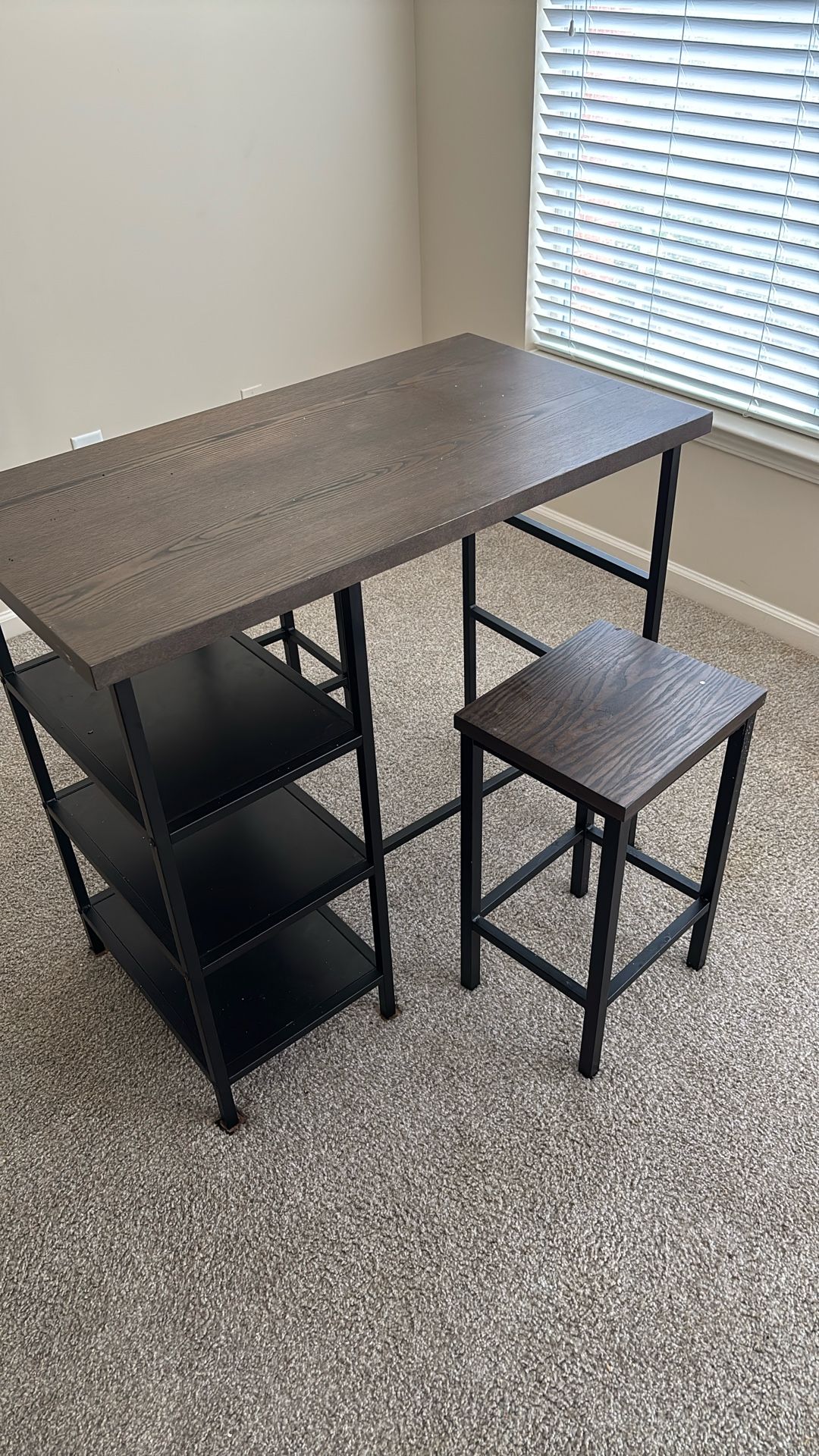 Table With 2 Chairs