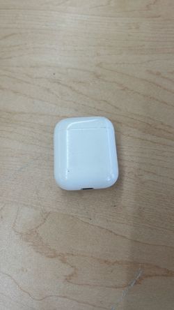 Apple AirPods with charging case