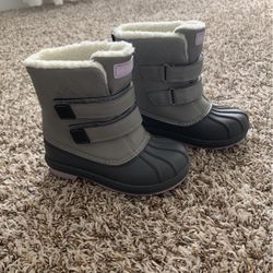 Snow Boots