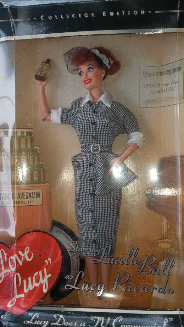 Collectors Edition I love Lucy Doll)