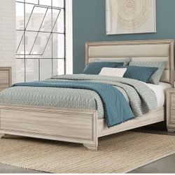 Queen Bed