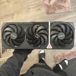 Gigabyte GeForce RTX 5070 Ti Gaming OC Graphics Card