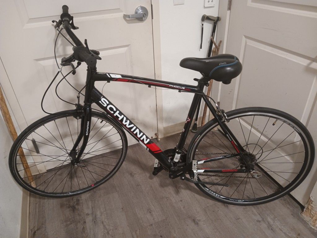 Men's Schwinn Phocus - Great Condition