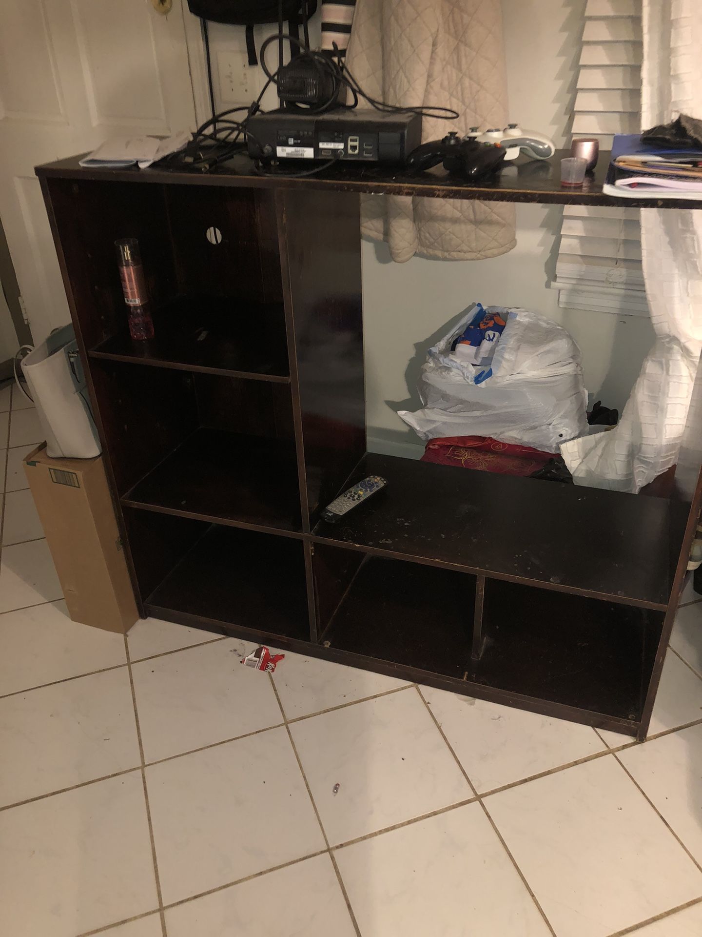 Bookcase/shelves/tv Stand