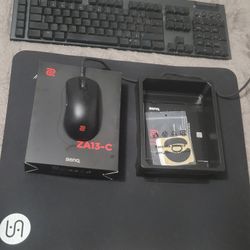 Keyboard, Mouse, Mousepad Combo 