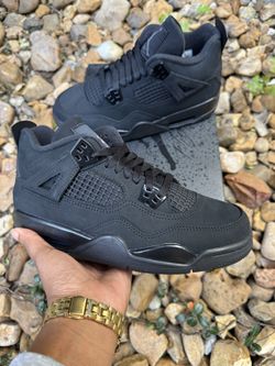 Jordan 4 Black Cat Size 5.5