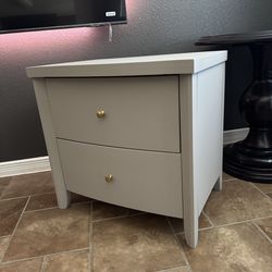 cream solid wood nightstand w/ beautiful gold hardware ✨