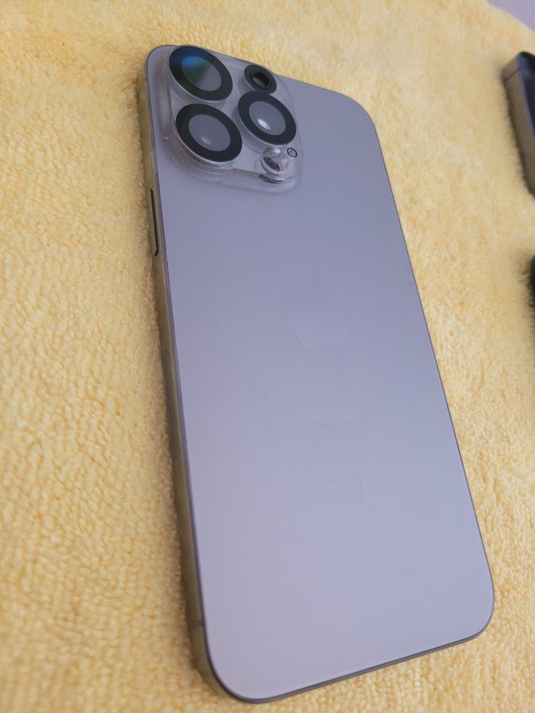 UNLOCKED IPHONE 15 PRO MAX 256GB