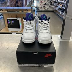 Jordan 5 Size 7Y (With Box) 