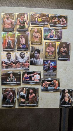 Topps Chrome UFC Trading Cards Lot