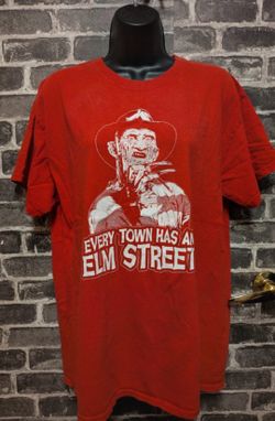 Nightmare on Elm Street Freddy Krueger Graphic T-Shirt – Large – Horror Movie Tee