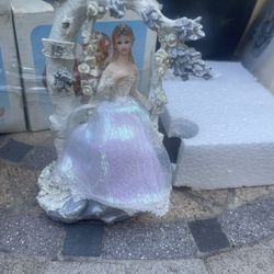 Quinceañera Figure 