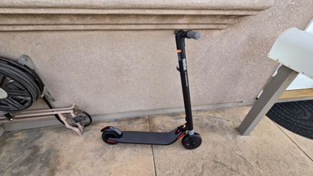 Ninebot by Segway ES3 Electric Scooter
