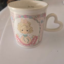Vintage Precious Moments 1996 Heart Shape Handle Mug