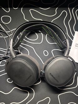 Steelseries arctic 7 wireless headphones