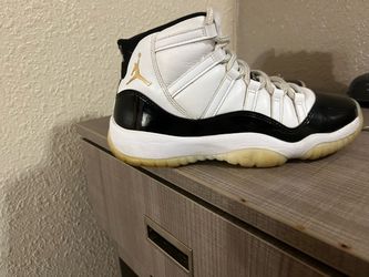 Air Jordan 11 Retro DMP Sneaker