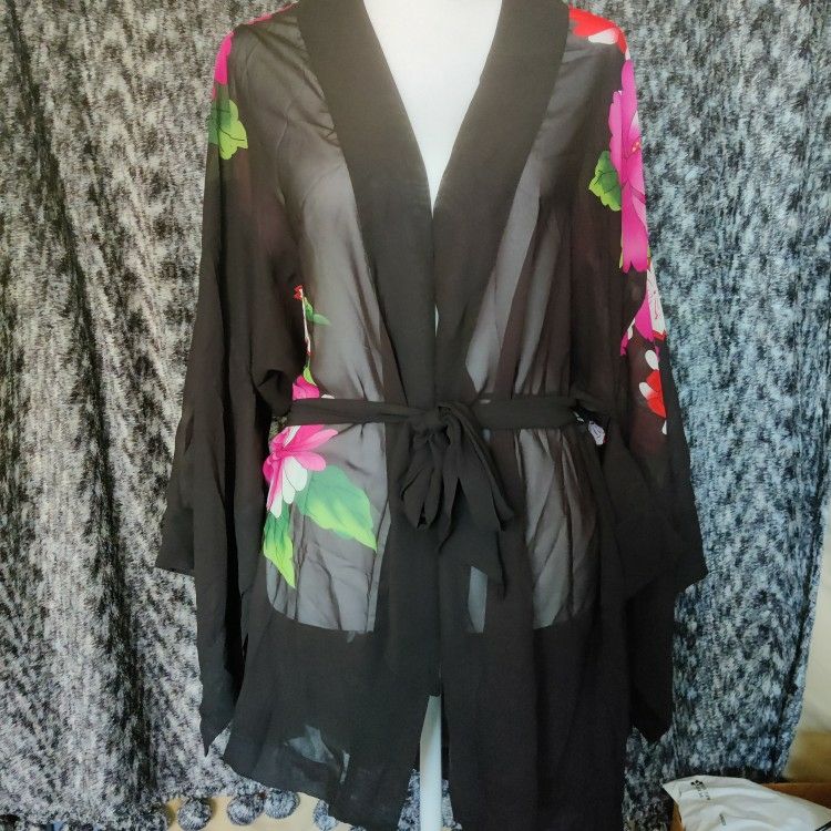 Brand New Victoria Secret Sheer Floral Kimono Robe