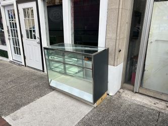 48"x20" Heavy Duty Glass Displaycase For Retail