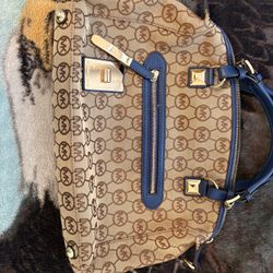 Micheal Kors 