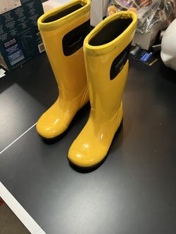 Bogs boots size 12 kids