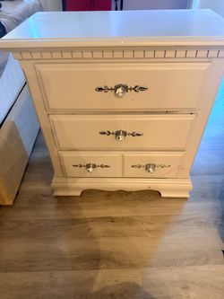 Nightstand Set