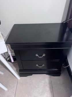 Black 2-Drawer Nightstand (2)