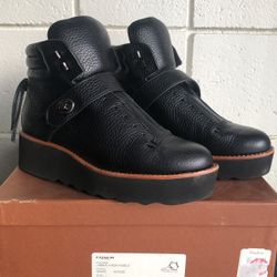 Coach Urban Hiker Boots Womens Size 6 With Box