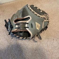Wilson A2000 33 1/2 In.
