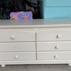  Havertys…Full SizeComplete Girl Bed Set/ Juego De Cama Para Niñas 