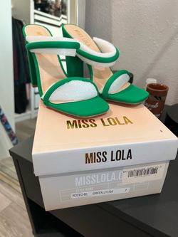 Miss Lola, green heels, square toe size 7