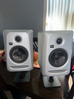KRK Classic 5 in Silver